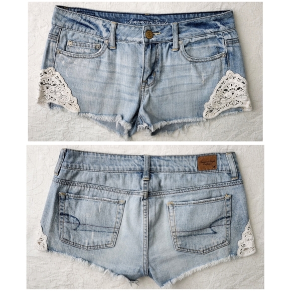 American Eagle Short Denim Shorts With Crochet Side Inserts, Size 4 - Picture 13 of 15